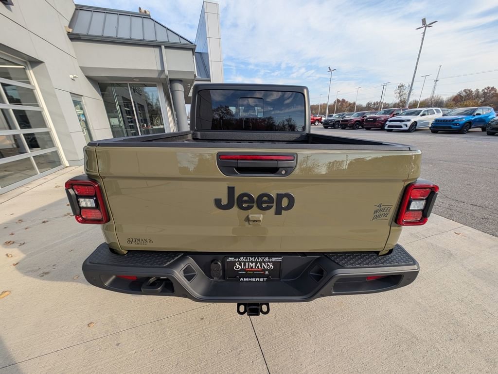 New 2026 Jeep Gladiator Sport AWD/4WD image 12