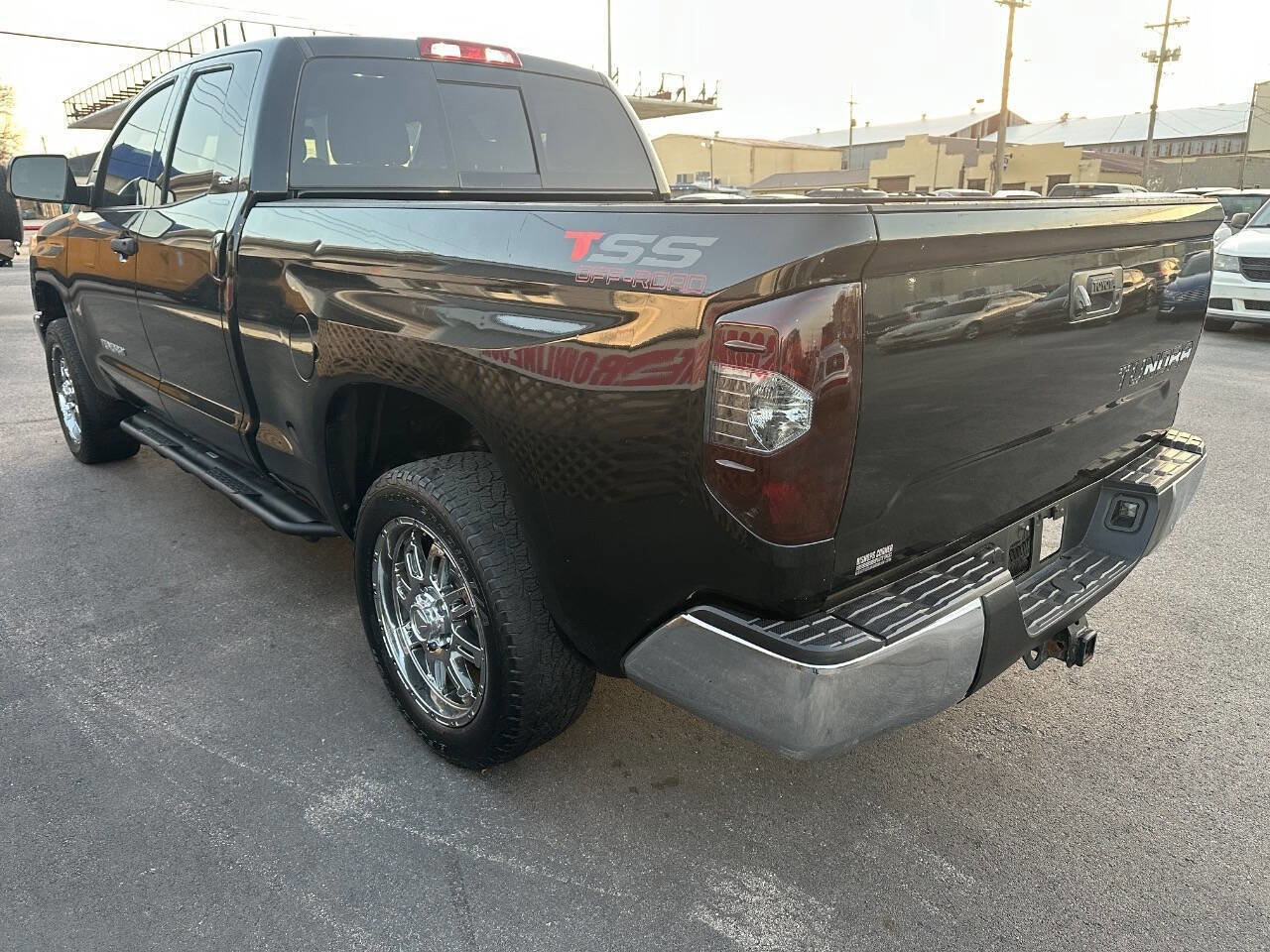 Used 2015 Toyota Tundra SR5 image 10