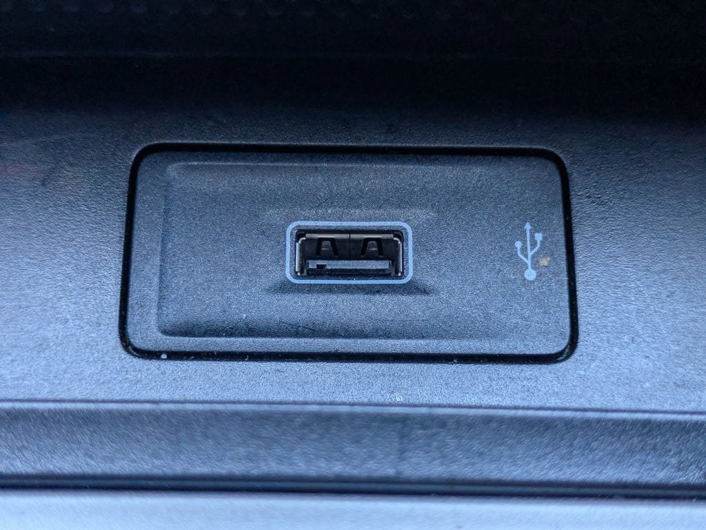 Used 2021 Volkswagen Passat 2.0T SE FWD image 21