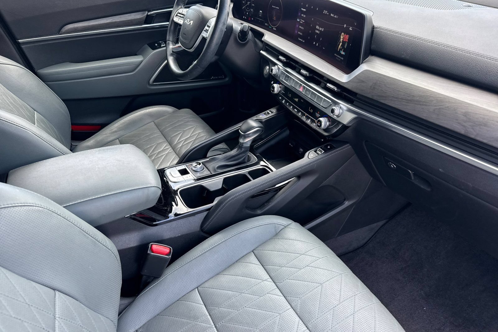 Used 2024 Kia Telluride SX X-Line AWD/4WD image 20