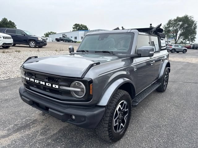 Used 2022 Ford Bronco Outer Banks AWD/4WD image 2