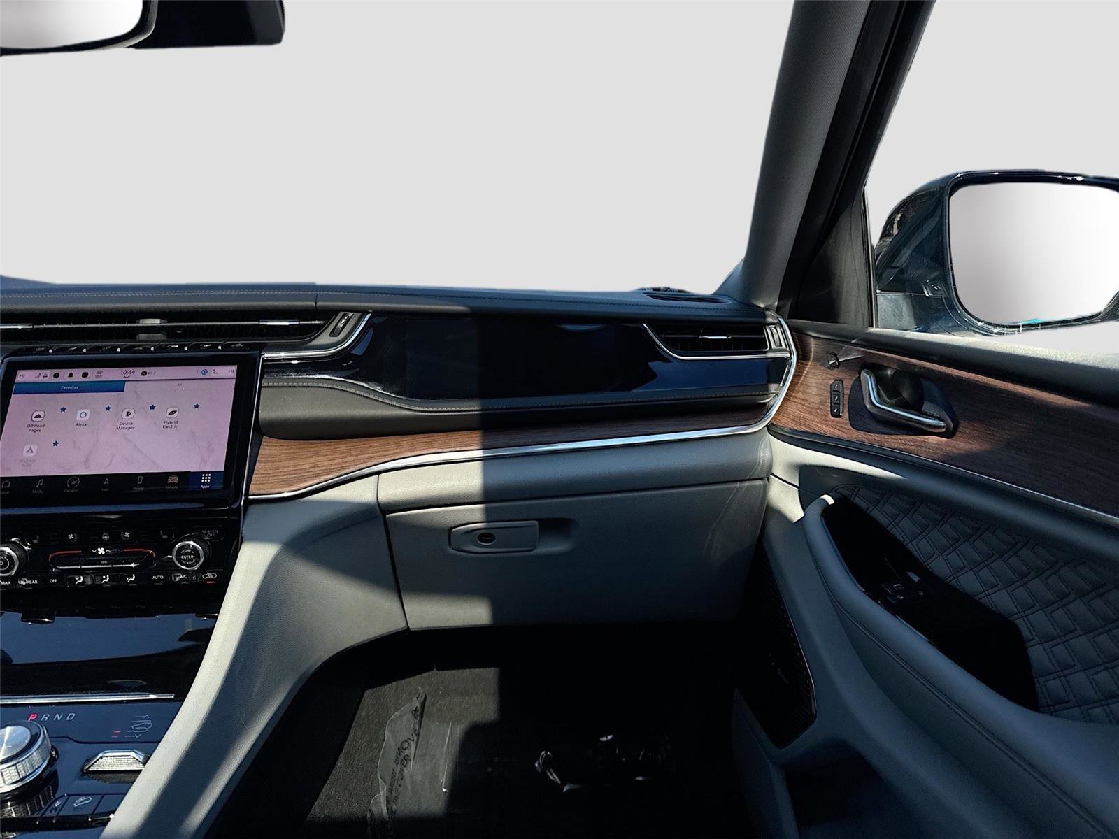 Used 2022 Jeep Grand Cherokee Summit image 23