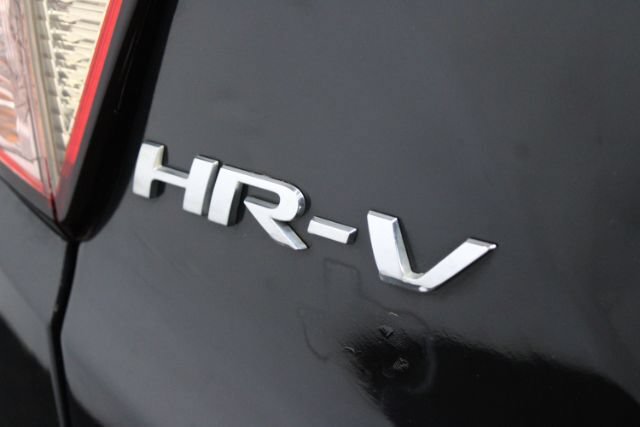 Used 2017 Honda HR-V LX image 8