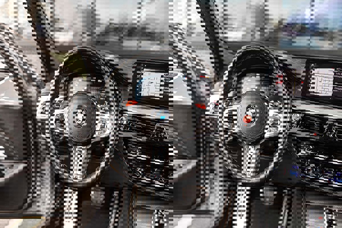 Used 2020 BMW M5 w/ Executive Package image 41