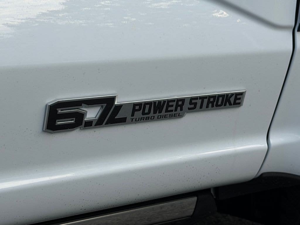 New 2026 Ford F250 King Ranch w/ Chrome Package AWD/4WD image 8