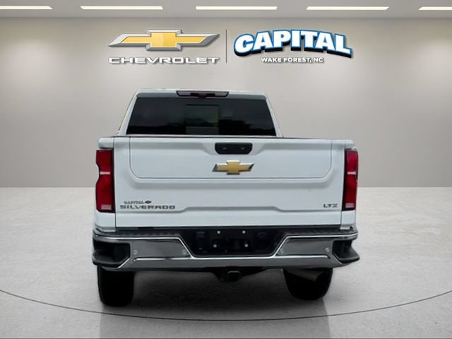 Used 2025 Chevrolet Silverado 2500 LTZ w/ LTZ Premium Package AWD/4WD image 4
