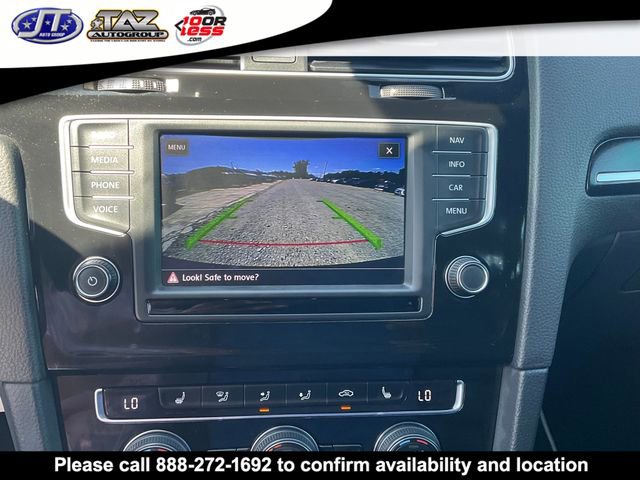 Used 2017 Volkswagen Golf R 4-Door image 18