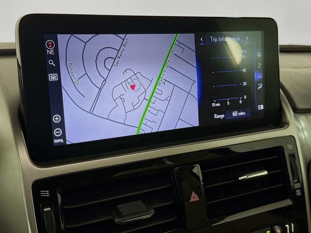 Used 2023 Lexus GX 460 Luxury w/ Accessory Package image 13