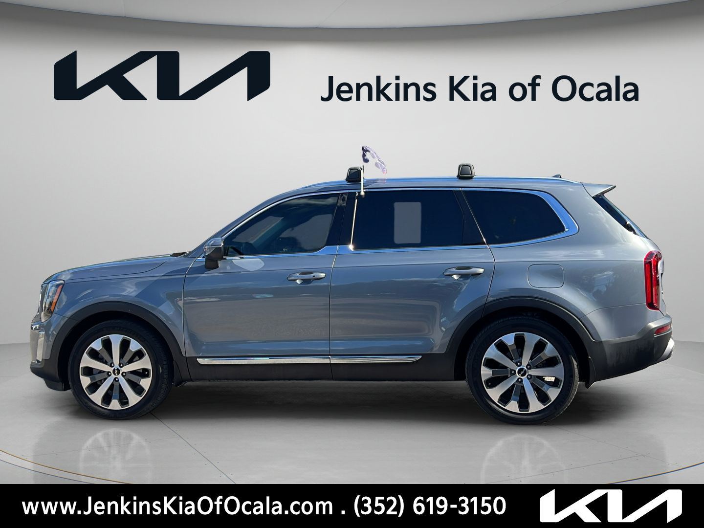 Certified 2022 Kia Telluride EX w/ EX Premium Package AWD/4WD image 6