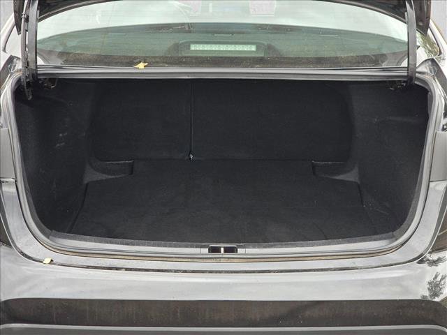 Used 2023 Toyota Corolla LE image 6