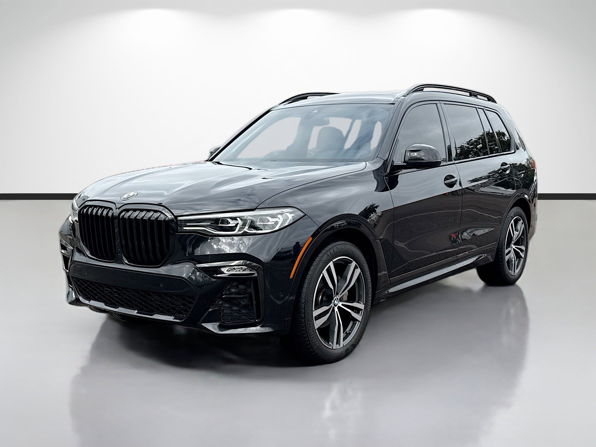 Used 2021 BMW X7 xDrive40i w/ M Sport Package image 7