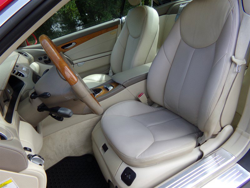 Used 2007 Mercedes-Benz SL 550 image 10