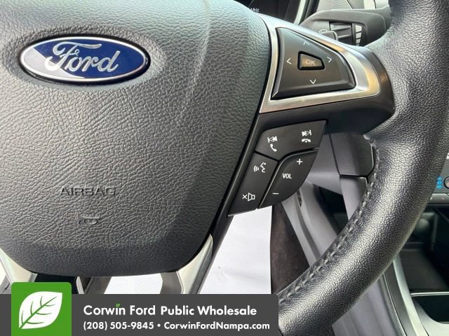 Used 2017 Ford Fusion Titanium FWD image 18