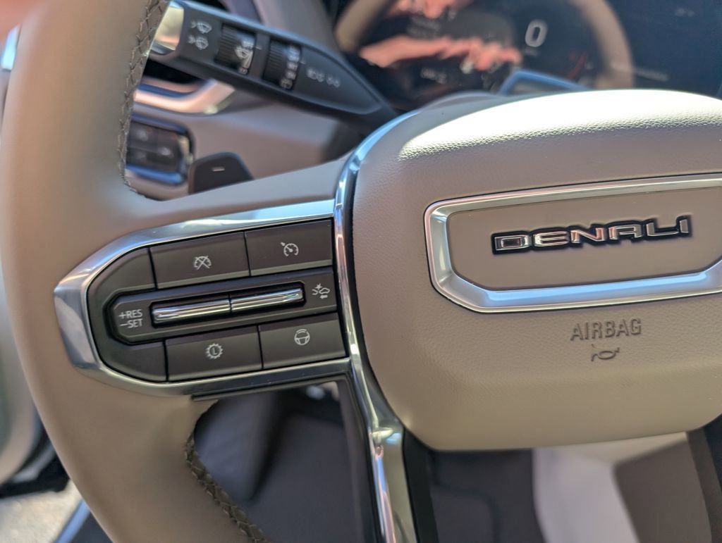 New 2026 GMC Yukon XL Denali w/ Denali Reserve Package image 18