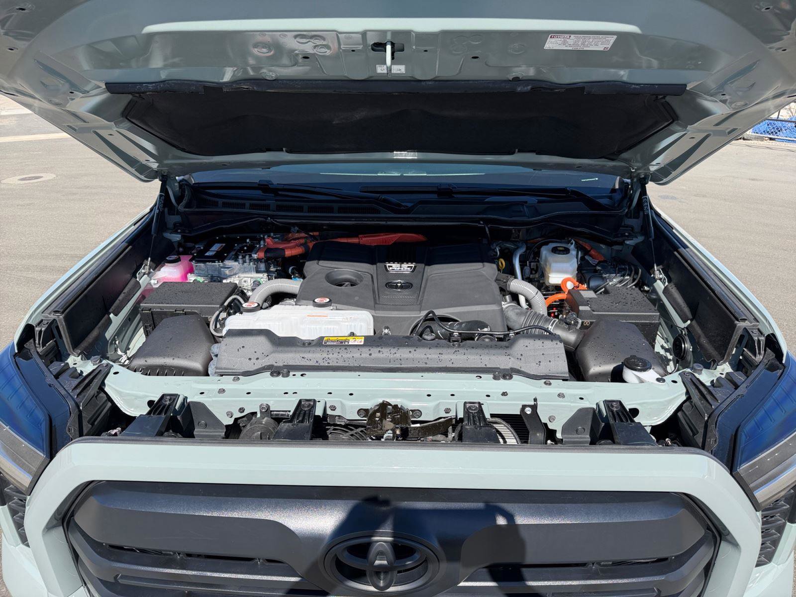 Used 2025 Toyota Tundra Limited image 23