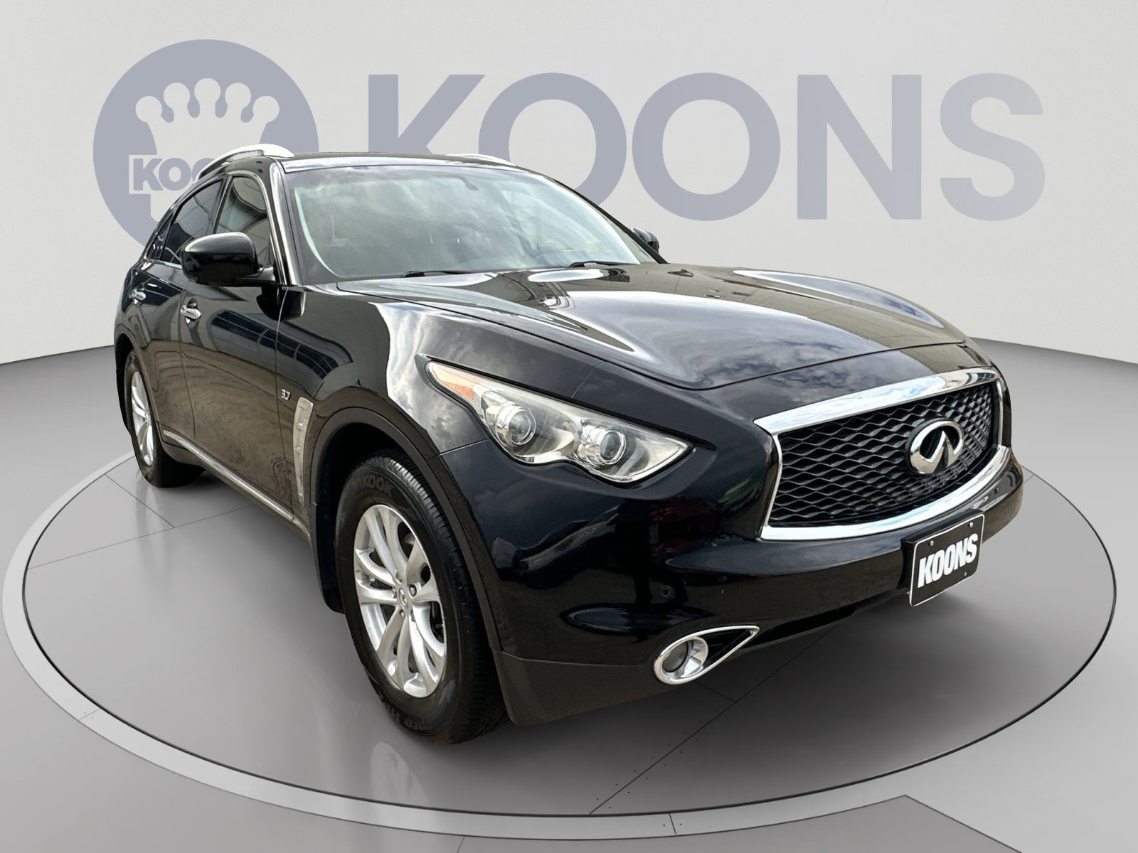 Used 2017 INFINITI QX70 AWD w/ Premium Package image 2