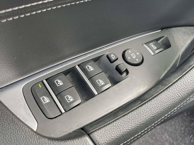 Used 2019 BMW X3 sDrive30i w/ Premium Package RWD image 16