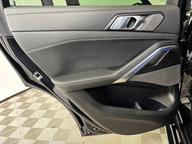 Used 2025 BMW X6 xDrive40i w/ Climate Comfort Package AWD/4WD image 20