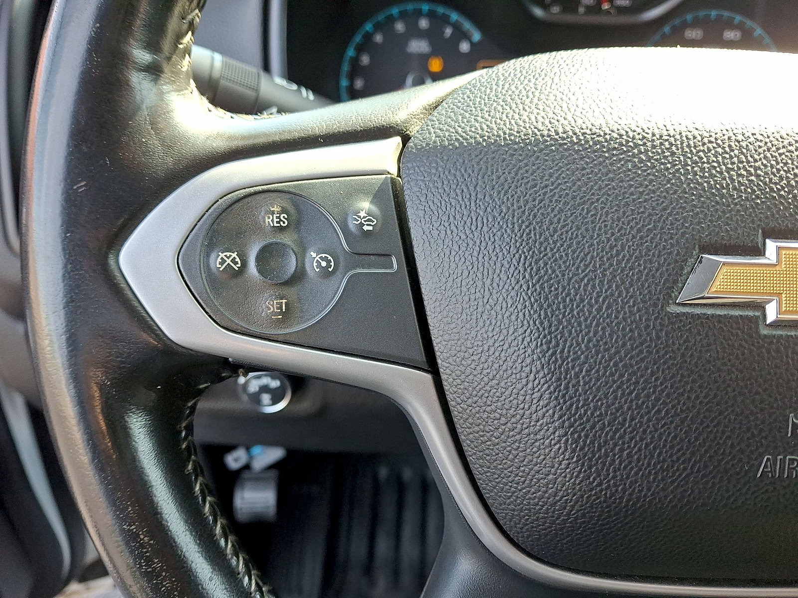 Used 2020 Chevrolet Colorado LT w/ Safety Package AWD/4WD image 17