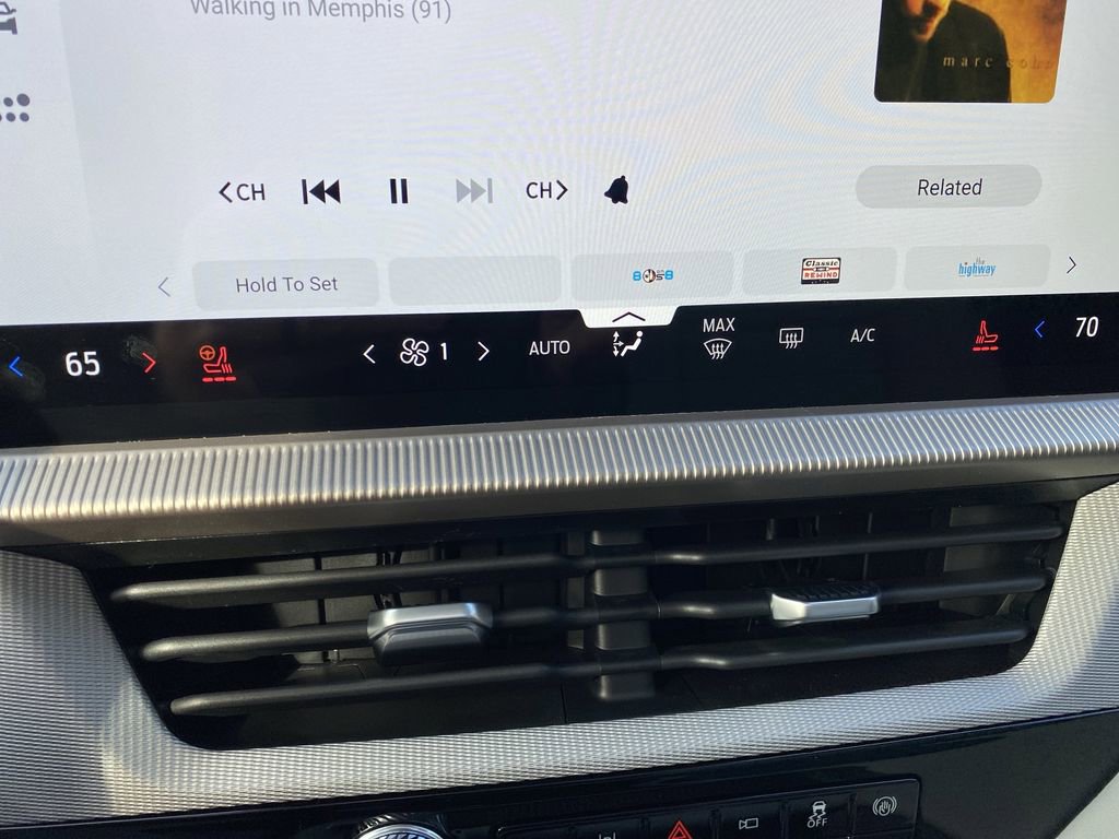 New 2026 Ford Explorer Active image 28