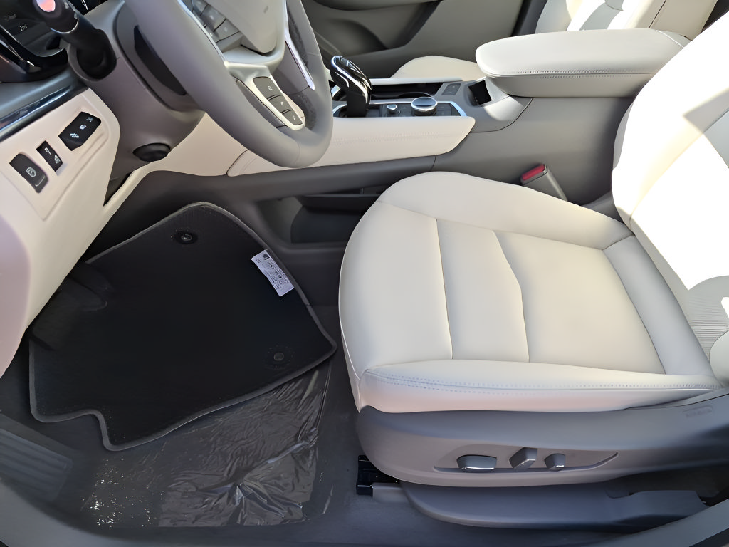 New 2026 Cadillac XT5 Premium Luxury w/ Driver Assist Package FWD image 35