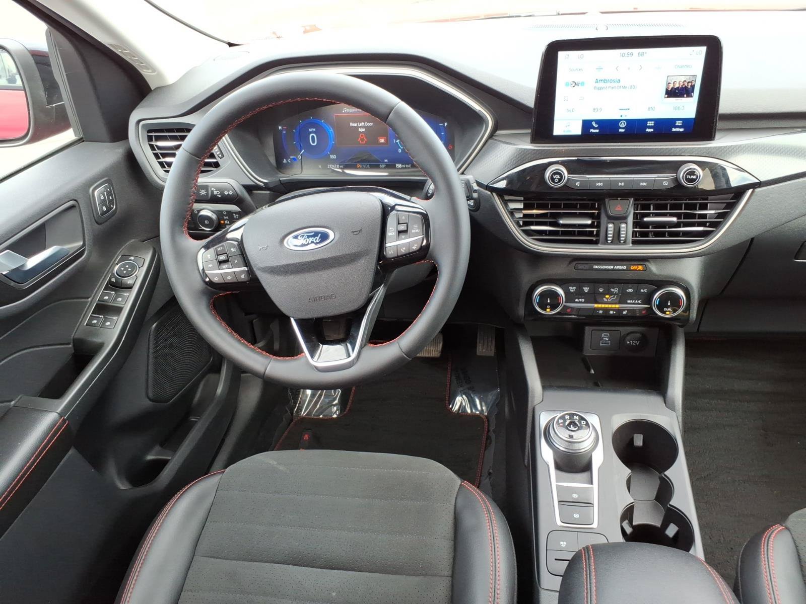 Used 2022 Ford Escape SEL w/ SEL Stealth AWD Package image 17