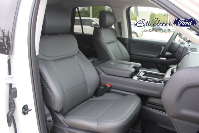 New 2027 Ford Expedition Max Active RWD image 7