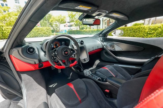 Used 2017 McLaren 570S Coupe RWD image 3