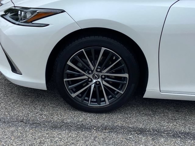 Certified 2023 Lexus ES 350 w/ Premium Package FWD image 11