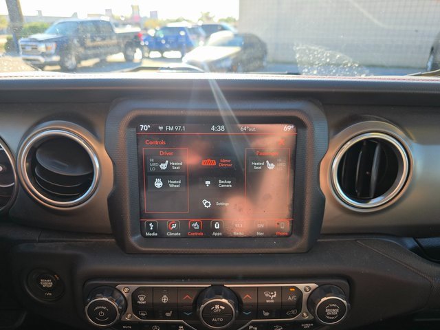 Used 2019 Jeep Wrangler Unlimited Rubicon image 17