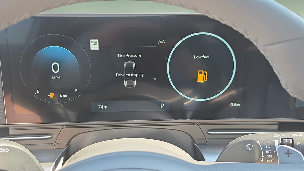 New 2026 Hyundai Kona Limited FWD image 17