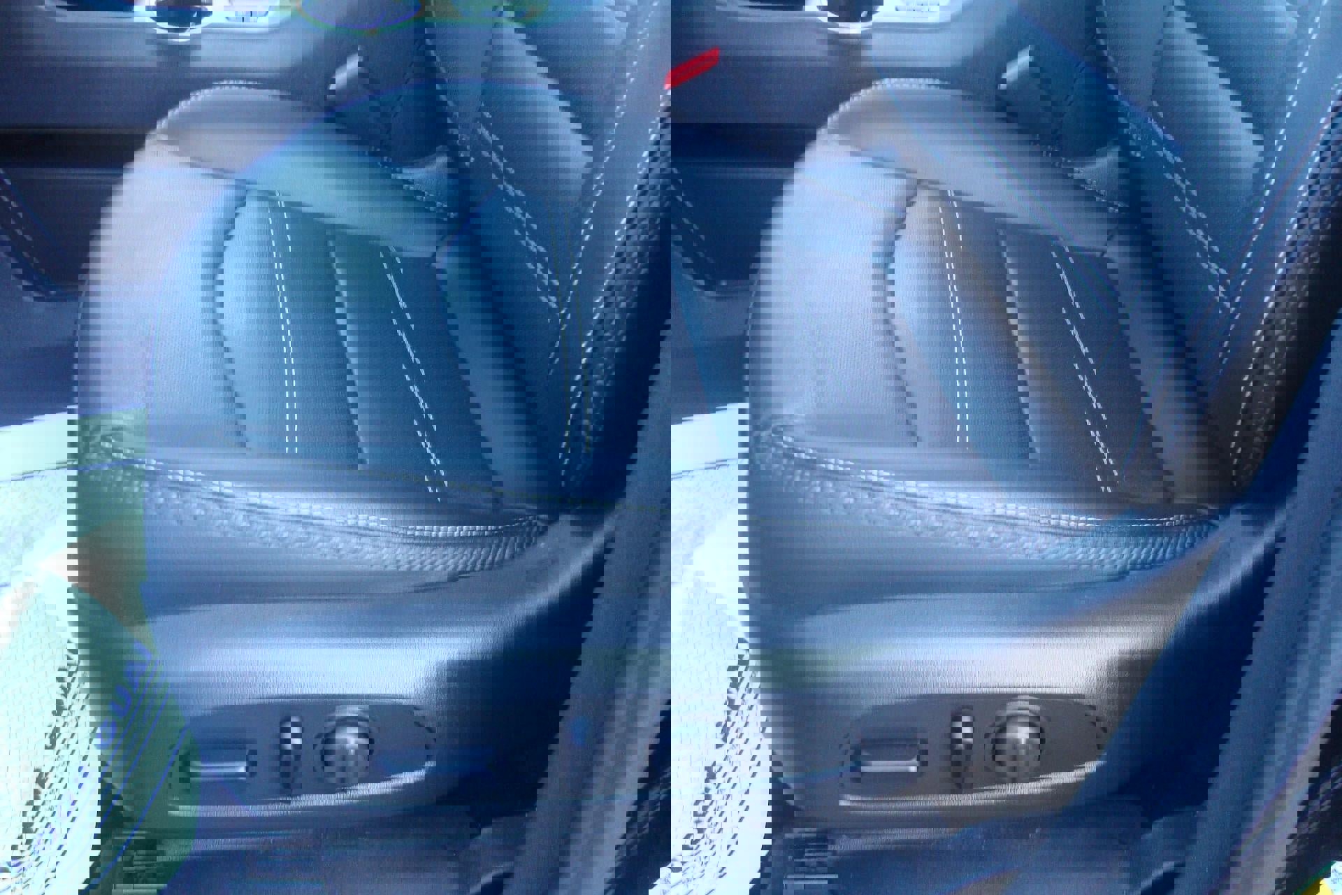 Used 2023 GMC Terrain Denali w/ LPO, Floor Liner Package image 10