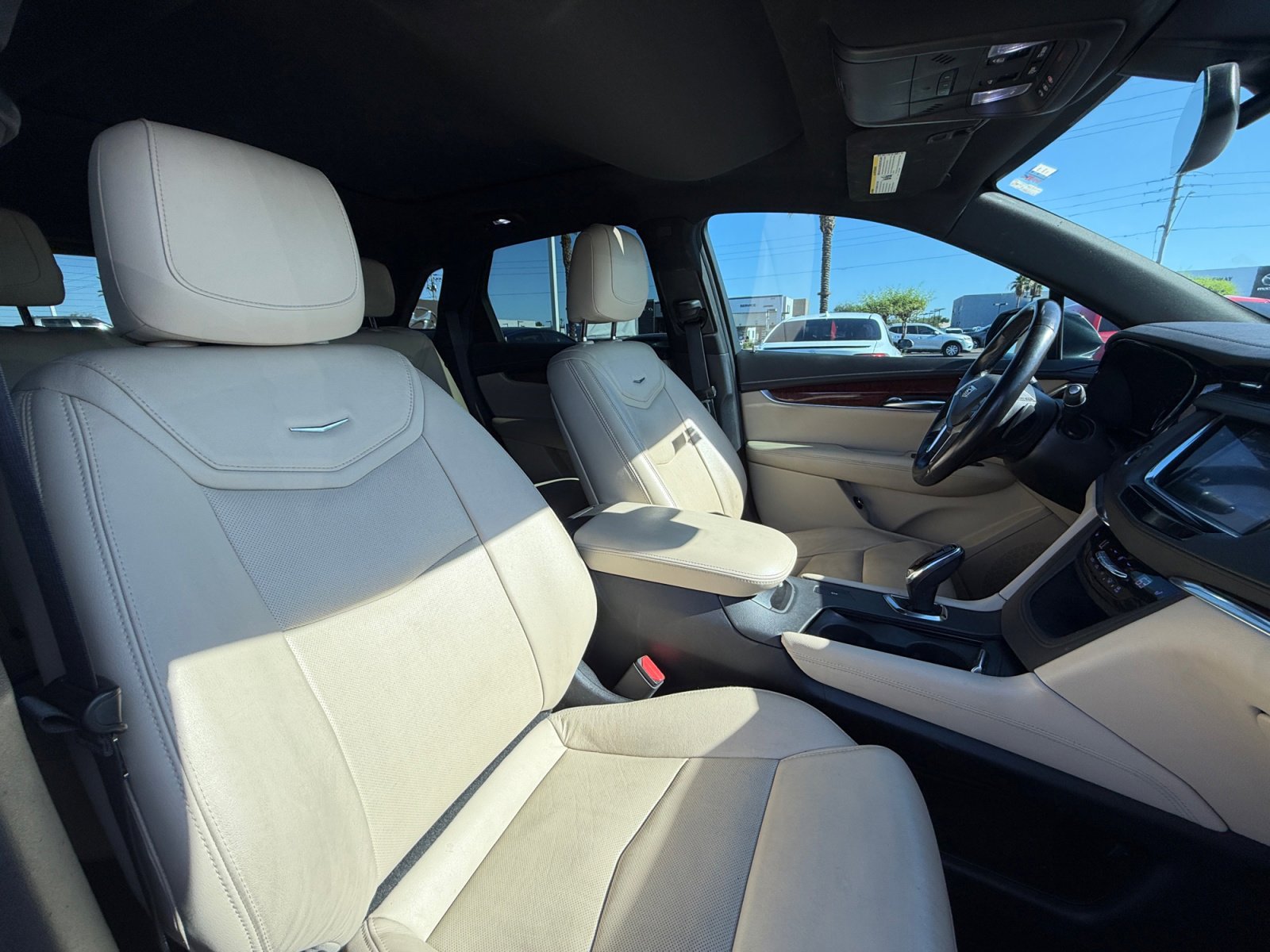 Used 2019 Cadillac XT5 Luxury FWD image 19