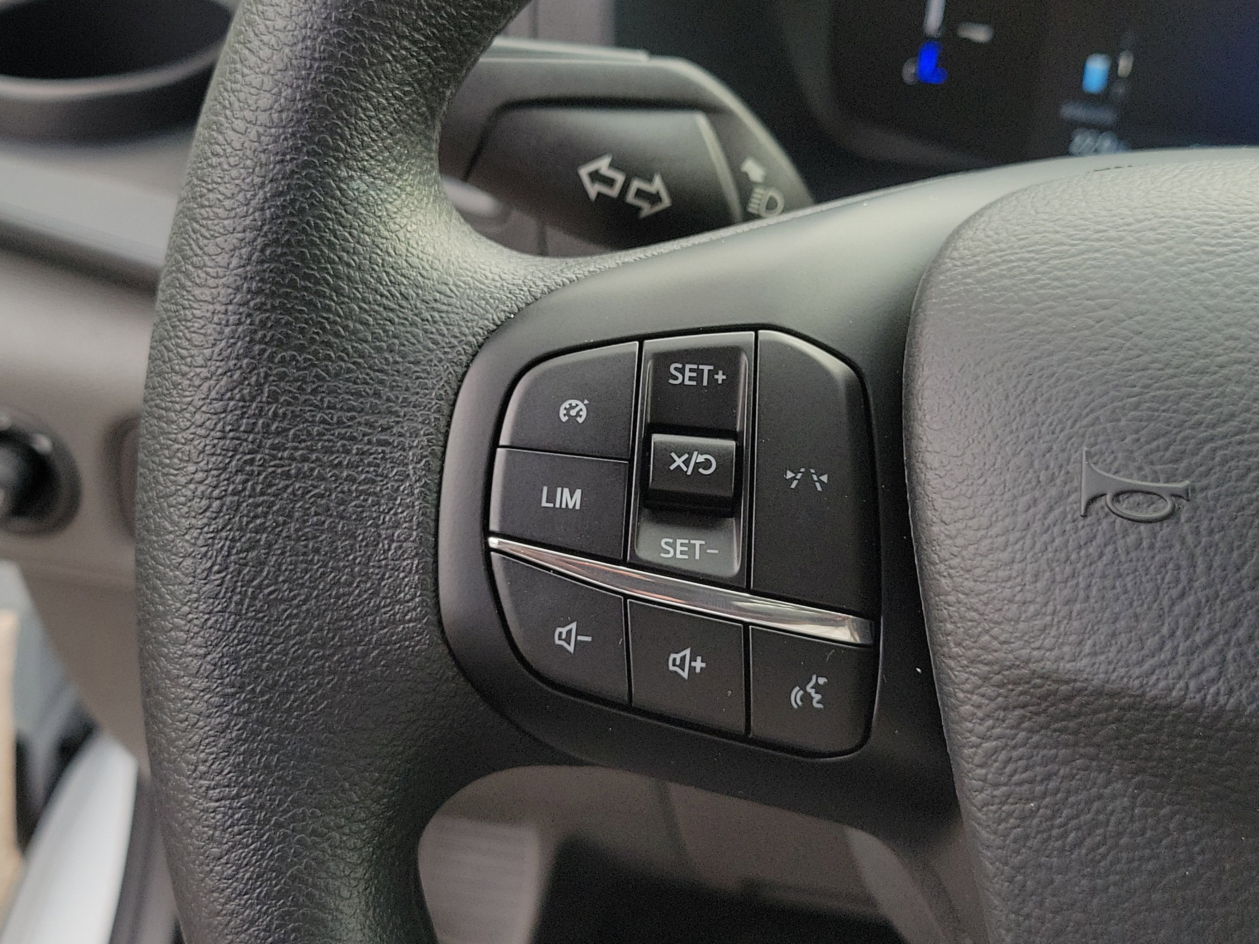 New 2026 Ford Transit 150 Low Roof RWD image 31