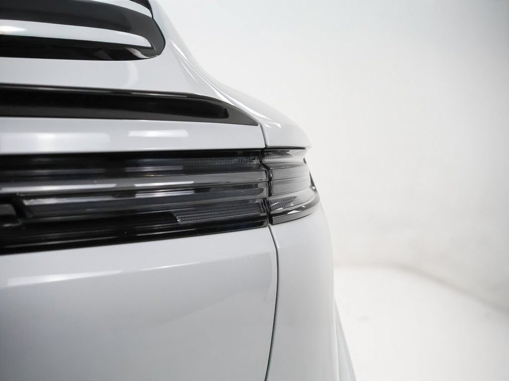 New 2026 Porsche Cayenne Turbo AWD/4WD image 12