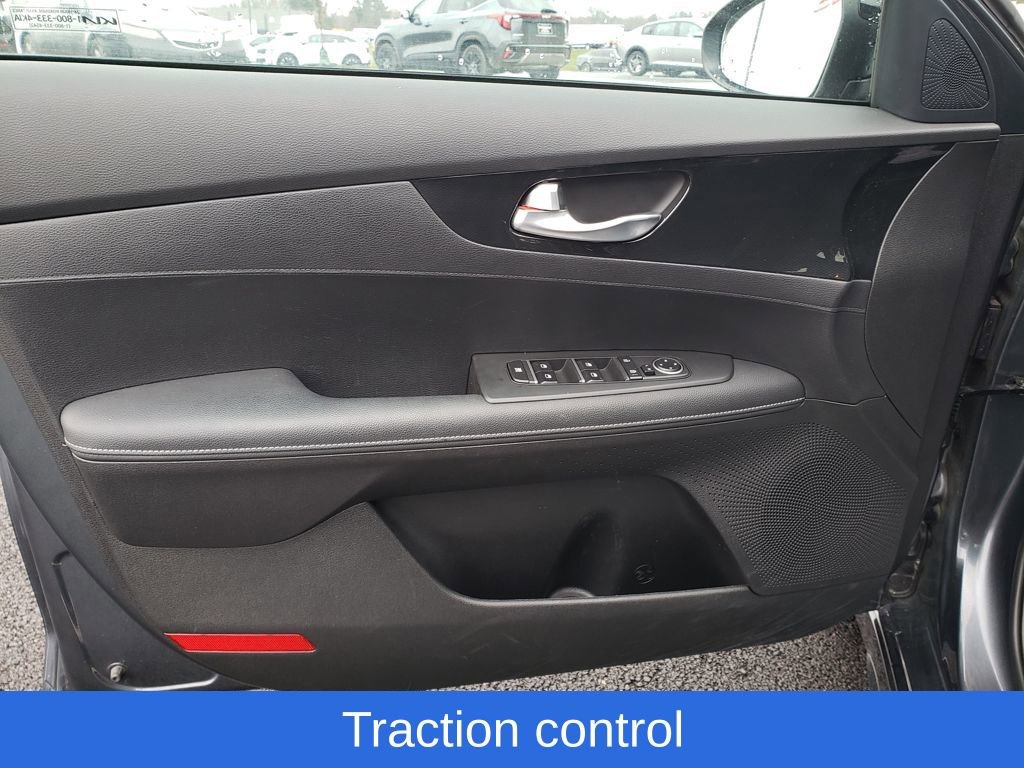 Used 2023 Kia Forte GT-Line image 16