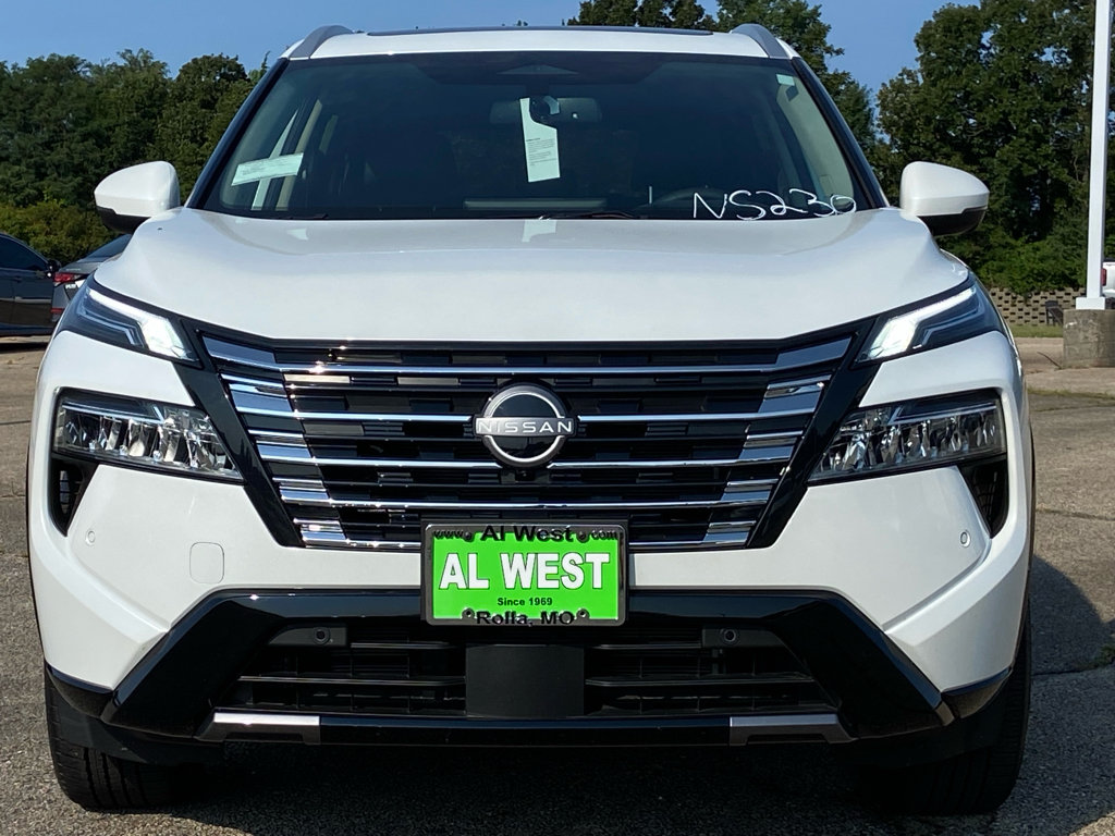 New 2026 Nissan Rogue Platinum w/ Tech Package AWD/4WD image 8