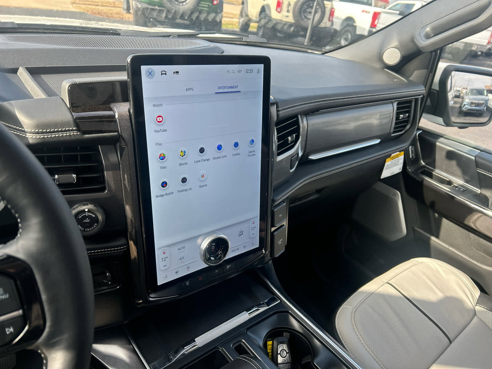 New 2025 Ford F150 Lightning Platinum image 44