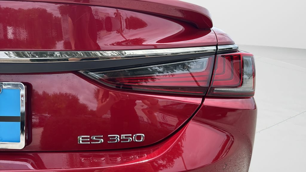 Used 2021 Lexus ES 350 F Sport w/ Accessory Package 2 FWD image 38