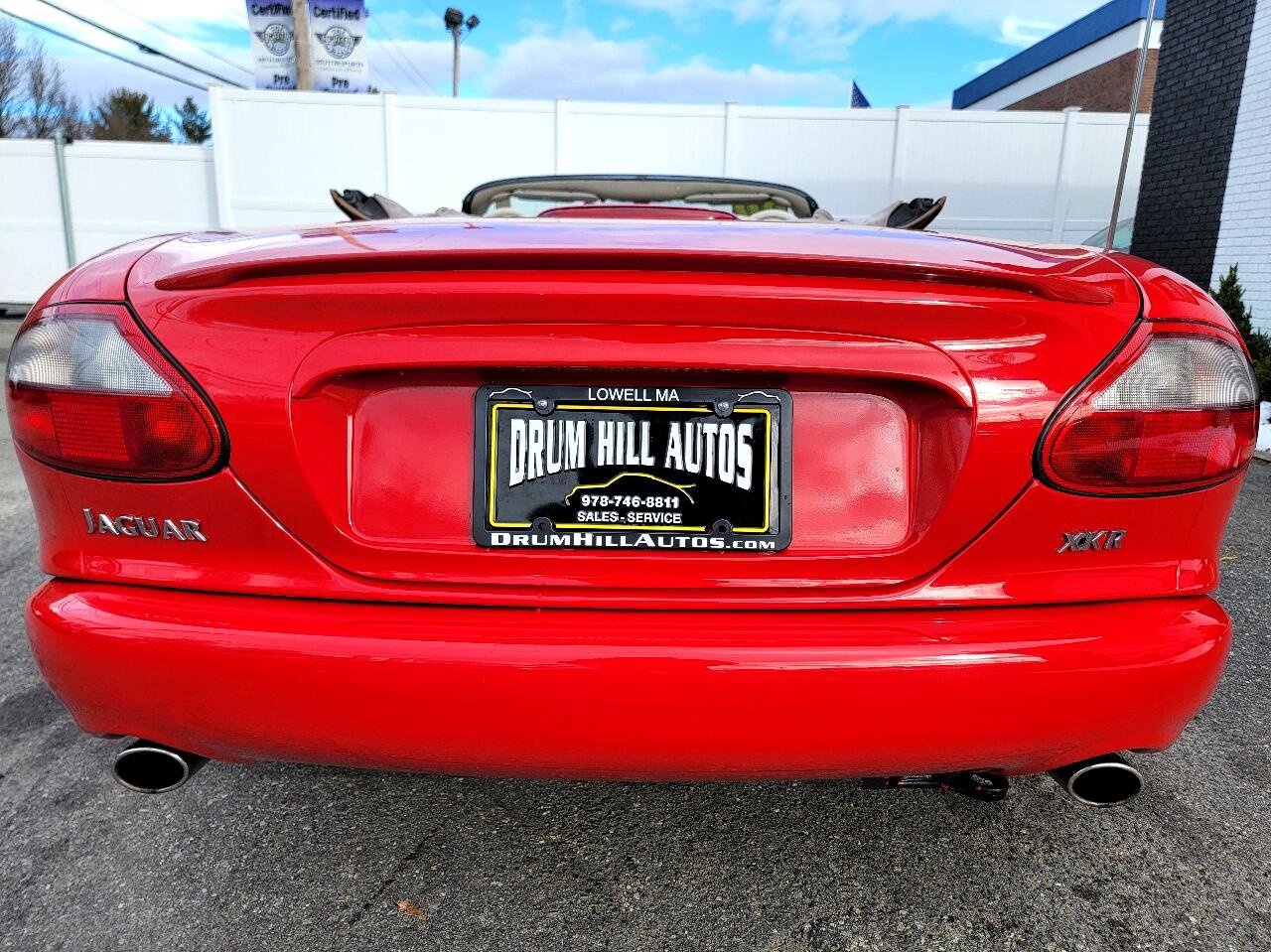 Used 2000 Jaguar XK8 Convertible image 7