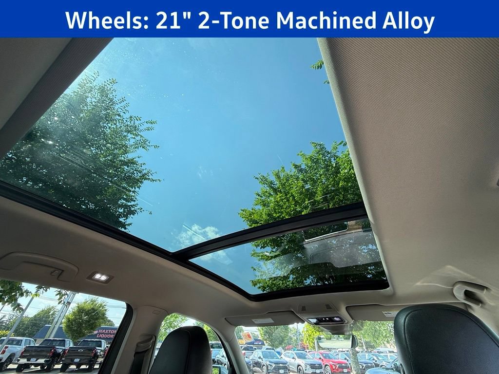 Used 2024 Volkswagen Atlas SEL Premium R-Line AWD/4WD image 32