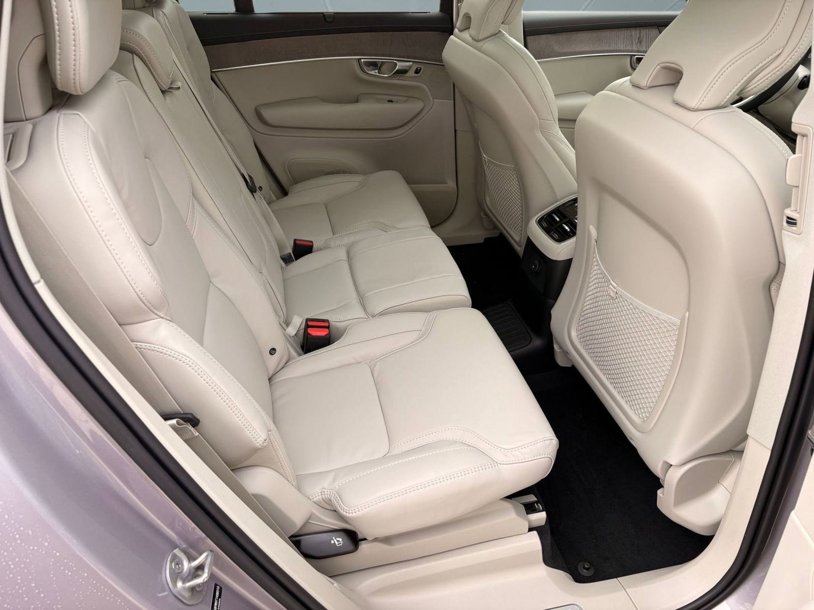 New 2026 Volvo XC90 T8 Ultra w/ Protection Package image 26