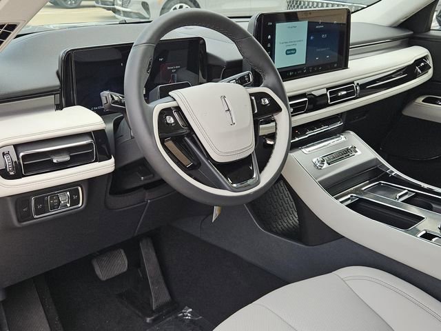 New 2026 Lincoln Aviator 2WD image 19