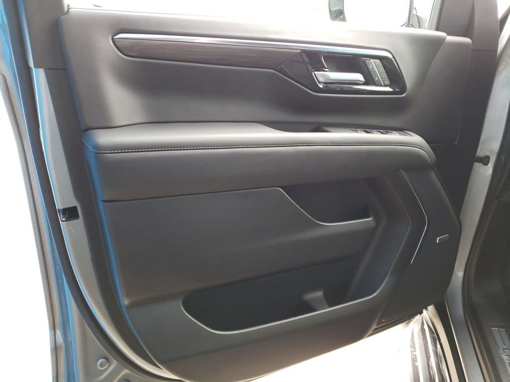 New 2025 Chevrolet Tahoe Premier image 10