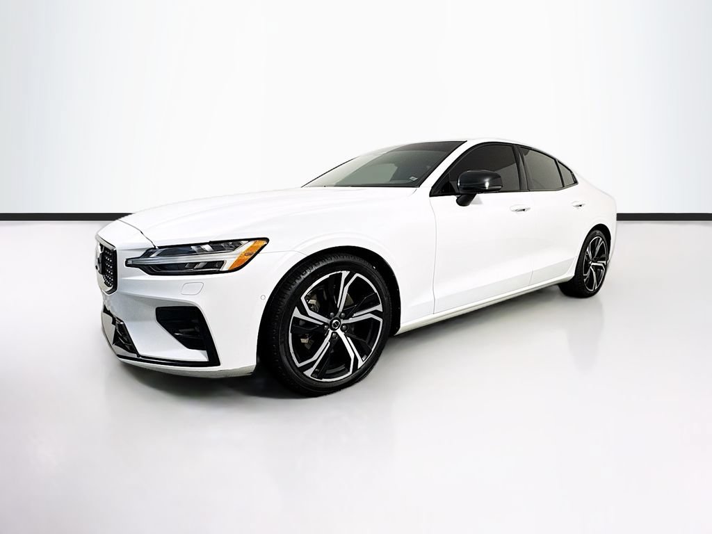 Used 2024 Volvo S60 B5 Ultimate AWD/4WD image 2