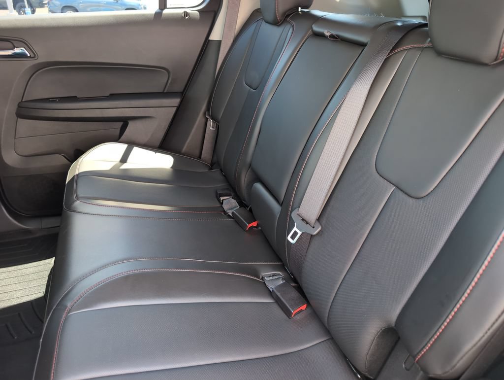 Used 2017 Chevrolet Equinox Premier w/ Enhanced Convenience Package AWD/4WD image 12