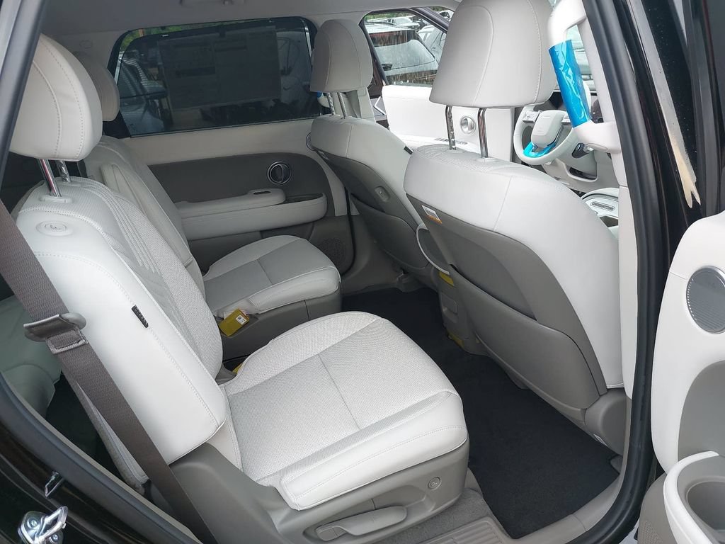 New 2027 Hyundai Palisade SEL FWD image 11