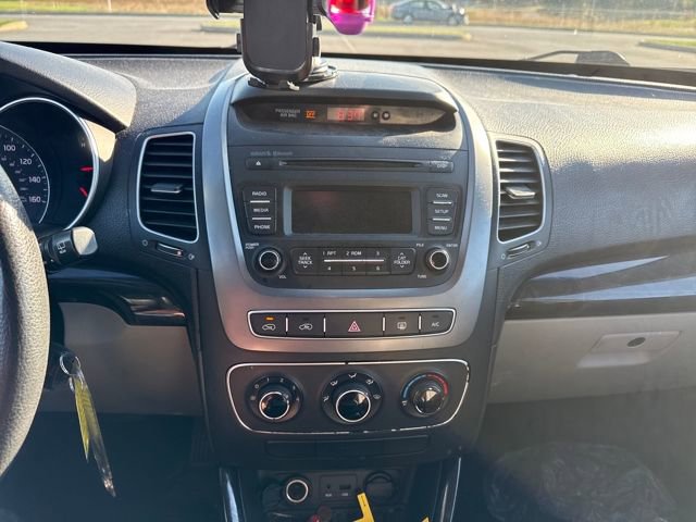 Used 2014 Kia Sorento LX image 26