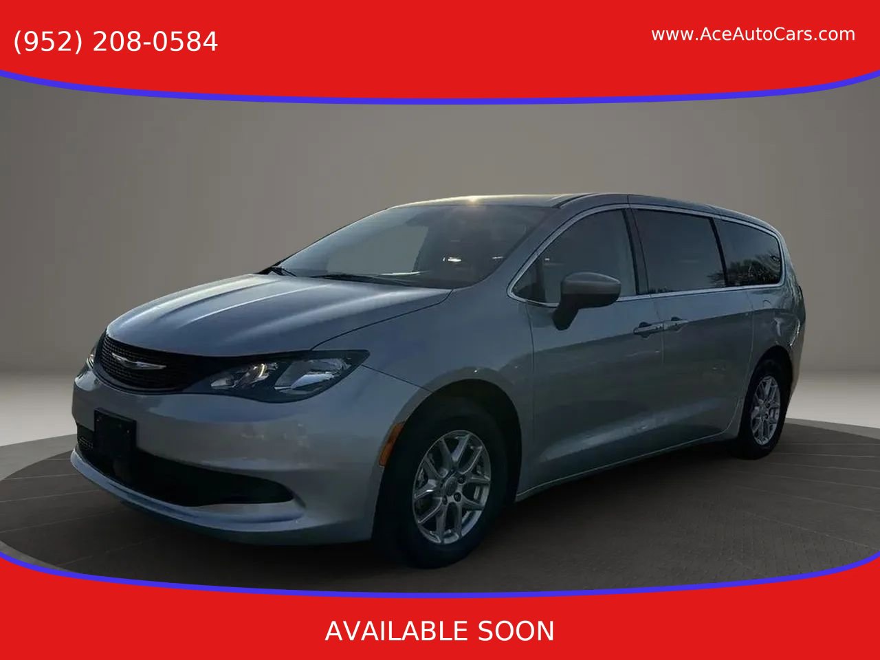 Used 2023 Chrysler Voyager LX FWD image 1
