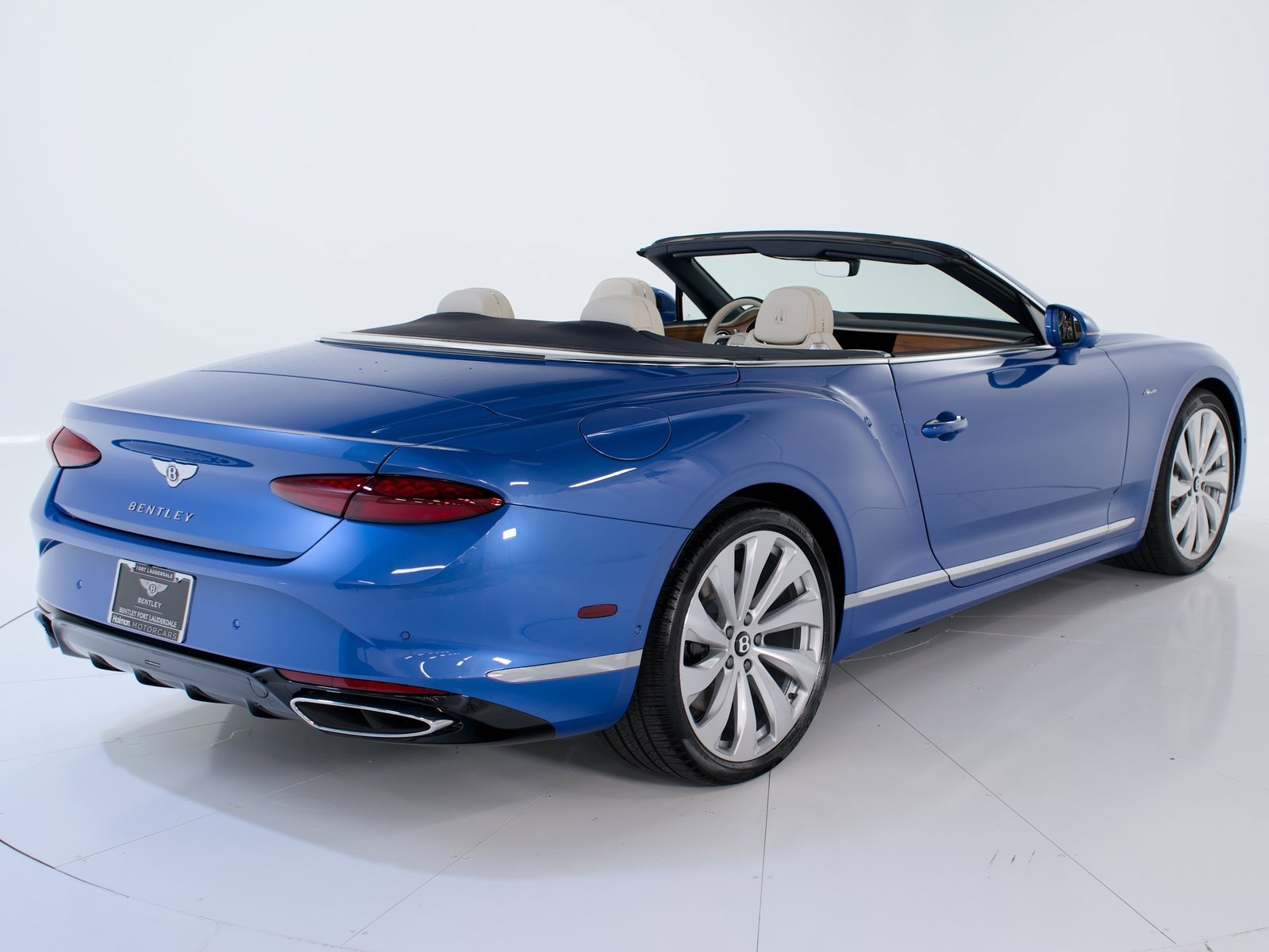 New 2026 Bentley Continental GTC image 5